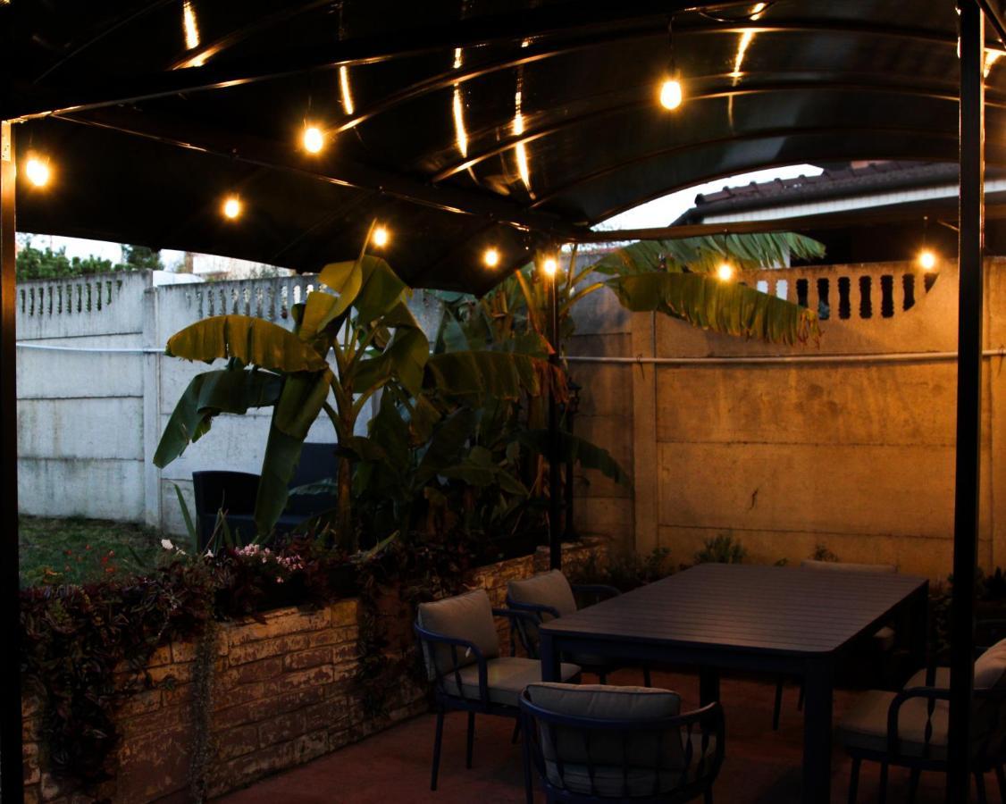 Cozy Cottage - Free Parking, Self Check-In ออราแด ภายนอก รูปภาพ