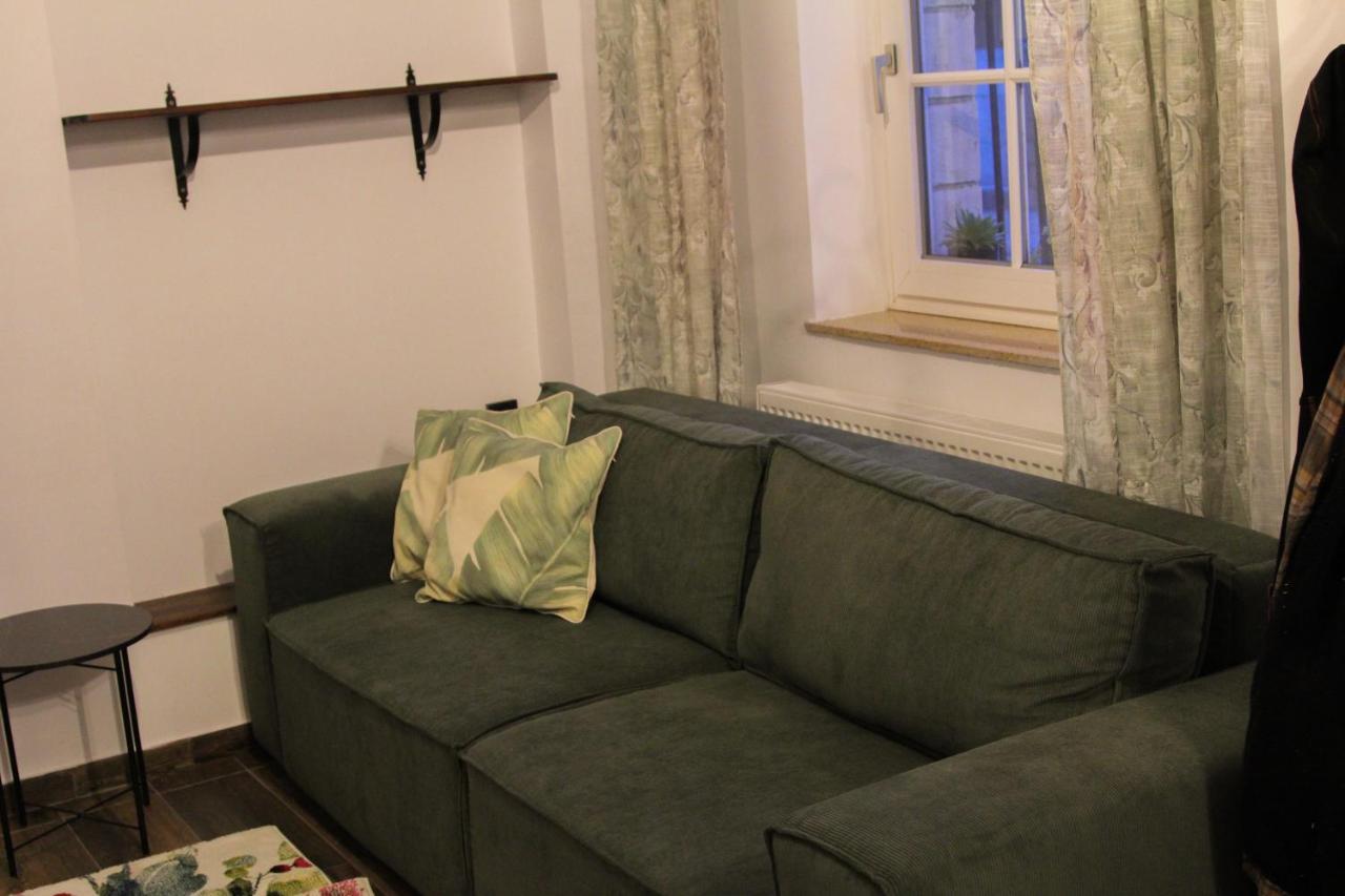 Cozy Cottage - Free Parking, Self Check-In ออราแด ภายนอก รูปภาพ